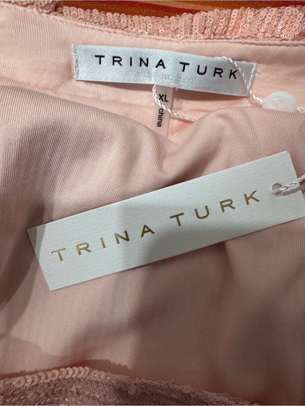 Trina Turk Blush Pink Lightweight Top - Picture 9 of 9